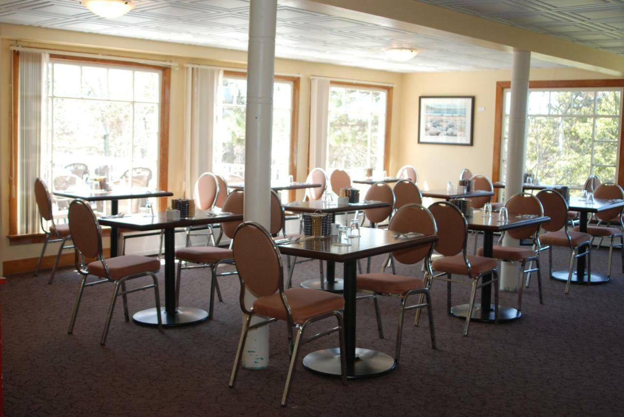 Shining Waters Country Inn Cavendish Exterior foto